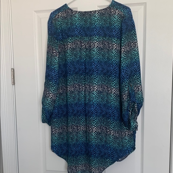 Pure Energy Blue Patterned Women's Top - Picture 2 of 7